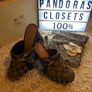 Coach Clog Shasha Tassel Signature A0564 Clogs